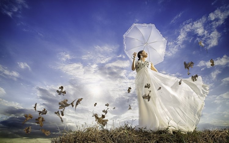 небо, облака, девушка, луг, модель, зонтик, белое платье, the sky, clouds, girl, meadow, model, umbrella, white dress