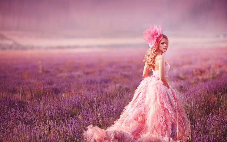 девушка, розовое платье, лаванда, взгляд, луг, модель, волосы, лицо, бант, girl, pink dress, lavender, look, meadow, model, hair, face, bow