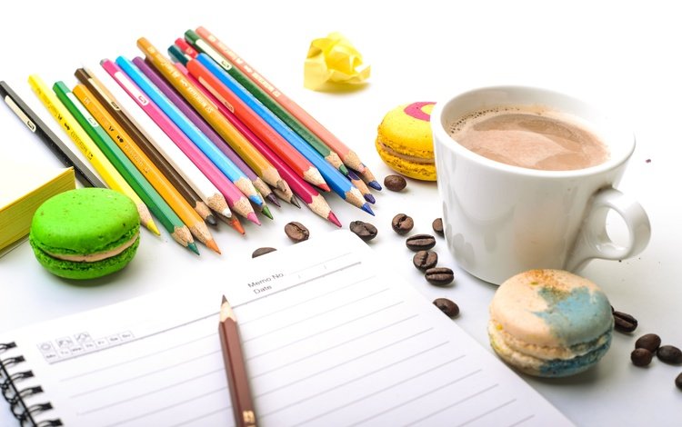 кофе, карандаши, кофейные зерна, печенье, блокнот, цветные карандаши, макаруны, coffee, pencils, coffee beans, cookies, notepad, colored pencils, macaroon