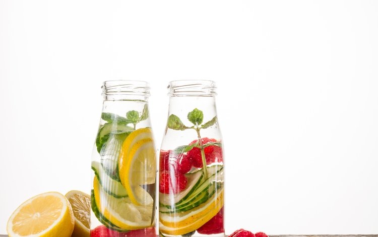 мята, напиток, фрукты, лимон, ягоды, лимонад, освежающие напитки, mint, drink, fruit, lemon, berries, lemonade, refreshing drinks