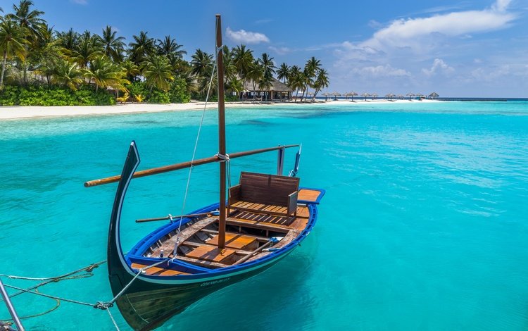 море, пляж, лодка, пальмы, океан, тропики, мальдивы, sea, beach, boat, palm trees, the ocean, tropics, the maldives