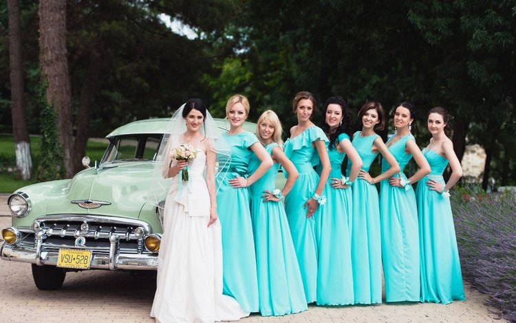 платье, букет, невесты, свадьба, автомобиль, невеста, подруги, венчание, dress, bouquet, bride, wedding, car, the bride, friend