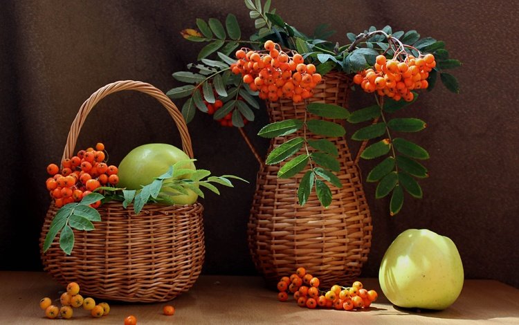 фрукты, яблоки, корзина, ягоды, ваза, натюрморт, рябина, fruit, apples, basket, berries, vase, still life, rowan