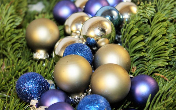 новый год, елка, шары, хвоя, игрушки, рождество, елочные игрушки, new year, tree, balls, needles, toys, christmas, christmas decorations