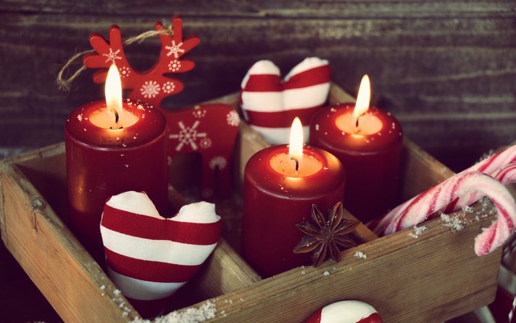 свечи, новый год, украшения, конфеты, рождество, сердечки, леденец, ящик, candles, new year, decoration, candy, christmas, hearts, lollipop, box