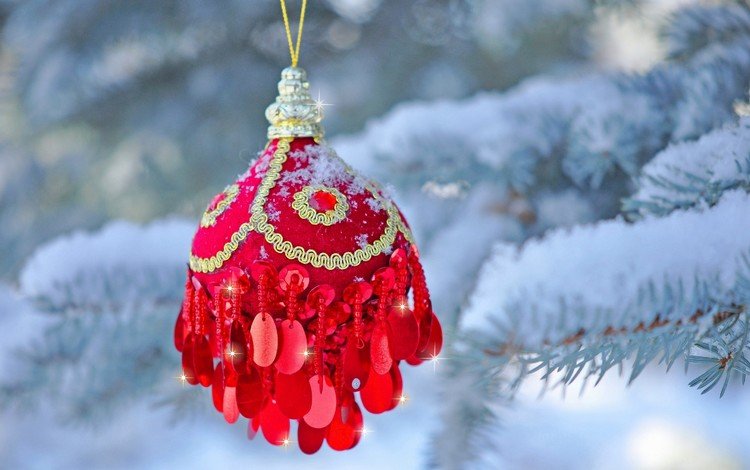 снег, новый год, елка, хвоя, зима, ветки, шар, рождество, snow, new year, tree, needles, winter, branches, ball, christmas
