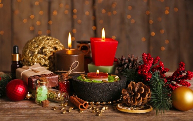 свечи, новый год, украшения, рождество, шишки, елочные игрушки, candles, new year, decoration, christmas, bumps, christmas decorations