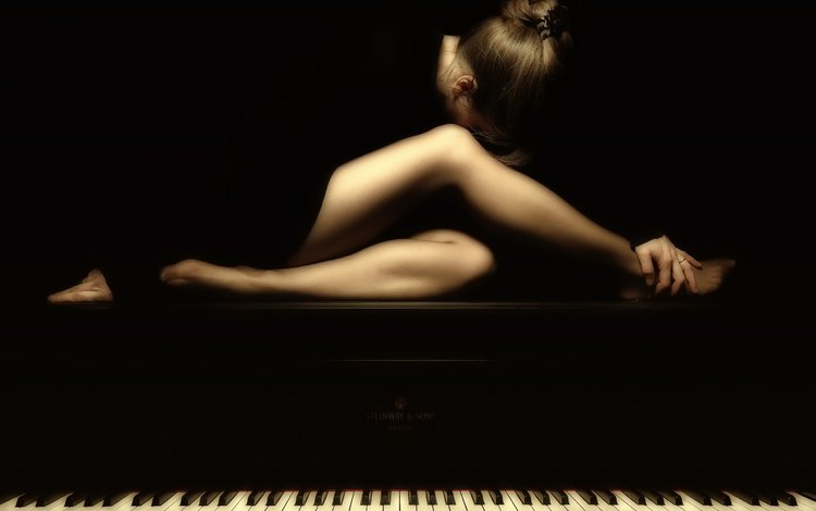 девушка, поза, музыка, ножки, черный фон, пианино, girl, pose, music, legs, black background, piano