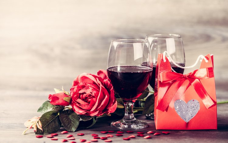 розы, красные розы, любовь, романтика, вино, бокалы, подарок, сердечки, день святого валентина, roses, red roses, love, romance, wine, glasses, gift, hearts, valentine's day