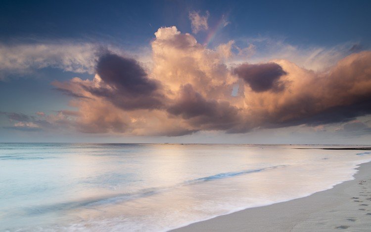 небо, облака, берег, море, песок, пляж, следы, the sky, clouds, shore, sea, sand, beach, traces