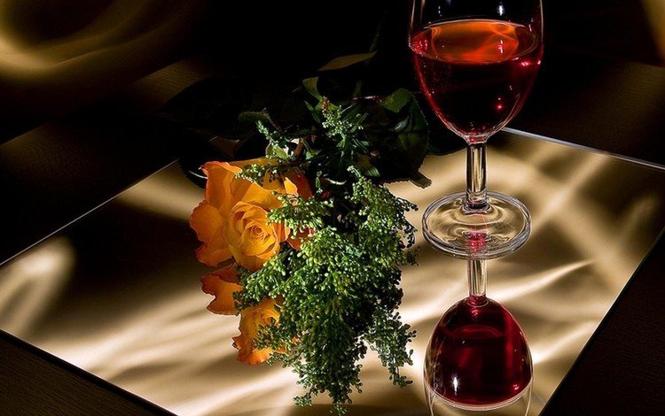 зелень, вино, отражение, красное, цветок, натюрморт, роза, фужер, стол, комната, любовь, романтика, greens, wine, reflection, red, flower, still life, rose, glass, table, room, love, romance