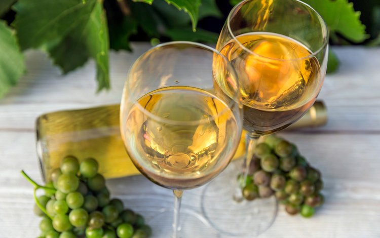 листья, виноград, вино, бутылка, бокалы, leaves, grapes, wine, bottle, glasses