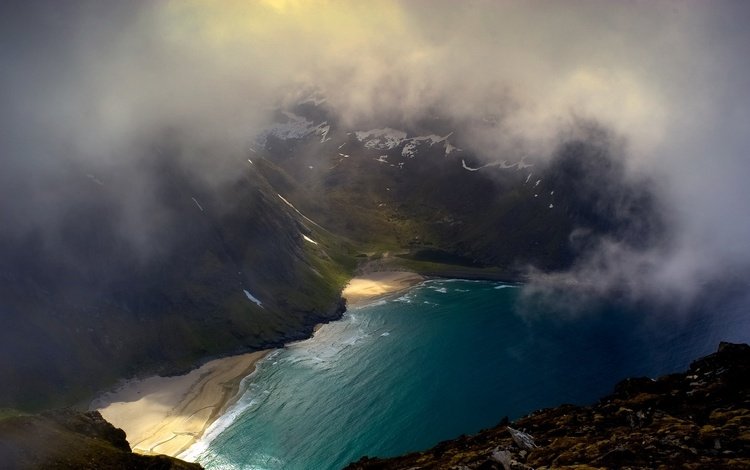 озеро, горы, природа, тучи, туман, пляж, исландия, бухта, lake, mountains, nature, clouds, fog, beach, iceland, bay