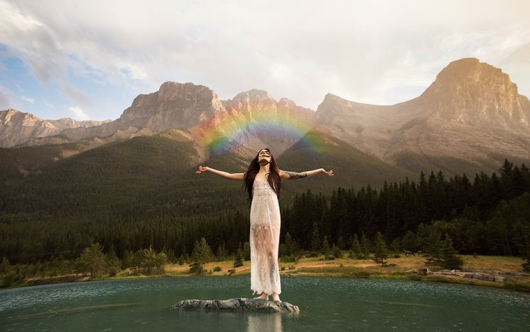 небо, облака, озеро, горы, девушка, радуга, руки, белое платье, the sky, clouds, lake, mountains, girl, rainbow, hands, white dress