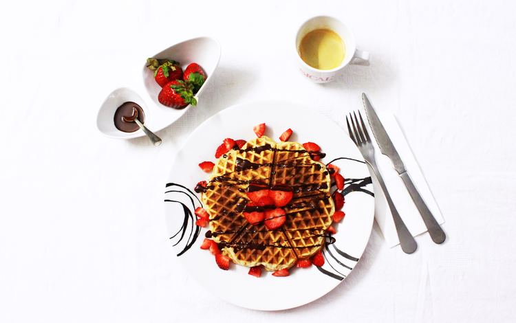 клубника, кофе, завтрак, шоколад, тарелка, вафли, strawberry, coffee, breakfast, chocolate, plate, waffles