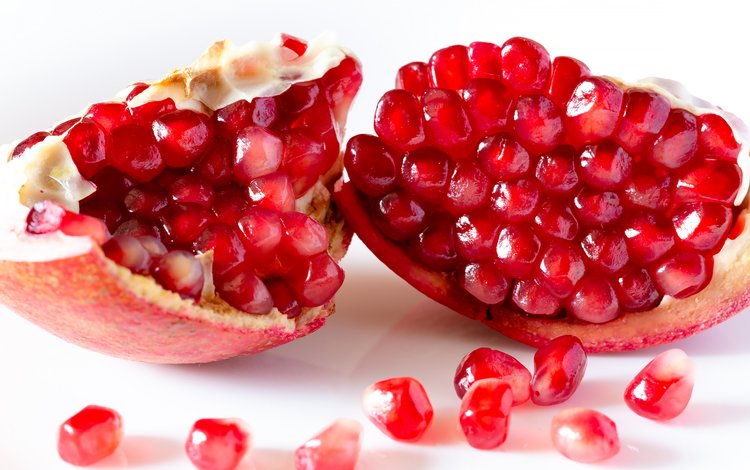 макро, фрукты, красный, ягоды, на белом фоне, гранат, зерна граната, macro, fruit, red, berries, on a white background, garnet, pomegranate seeds