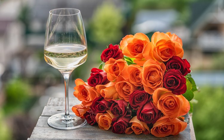 цветы, розы, бокал, букет, вино, larisa voyageur, flowers, roses, glass, bouquet, wine