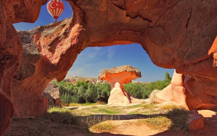 скалы, каппадокия, природа, камни, пейзаж, каньон, турция, воздушный шар, растительность, rocks, cappadocia, nature, stones, landscape, canyon, turkey, balloon, vegetation