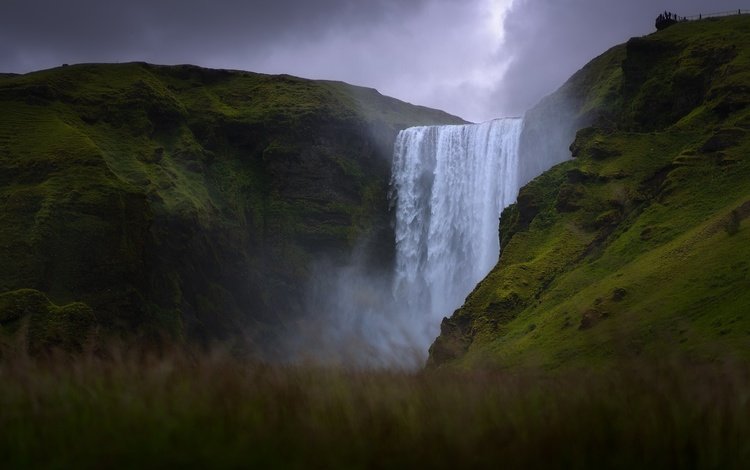 трава, горы, скалы, водопад, исландия, боке, grass, mountains, rocks, waterfall, iceland, bokeh