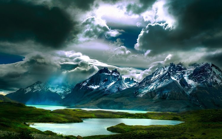 озеро, горы, природа, тучи, лучи, lake, mountains, nature, clouds, rays