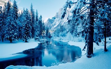 деревья, река, горы, лес, зима, пейзаж, лёд, речка, зимний