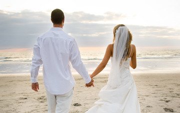 пляж, океан, любовь, свадьба, невеста, фата, молодожены, влюбленная