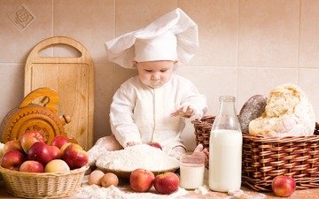яблоки, дети, кухня, хлеб, ребенок, молоко, колпак, повар, мука, поварёнок, чепчик, анна леванкова |