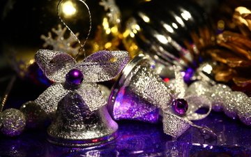 новый год, зима, колокольчики, новогодние украшения, серебряные
