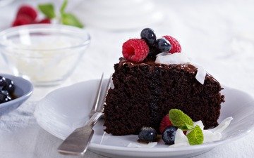 выпечка, вегетарианский шоколадный торт с ягодами и ко, vegan chocolate cake with berries and coconut, pastries