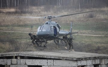 вертолет, десантирование, as355 n, мвд рф, собр рысь