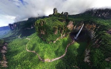 река, горы, природа, пейзаж, водопад, зелёные горы, венесуэла, водопад анхель