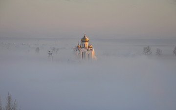 храм, пейзаж, туман, купола