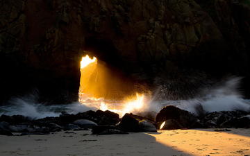 природа, камни, волны, пейзаж, море, скала, песок, пляж, тень, океан, пещера, калифорния, солнечный свет, биг-сюр