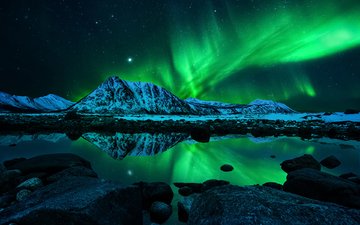 ночь, горы, отражение, северное сияние, норвегия