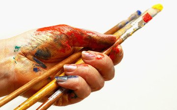 рука, краски, кисточки, изобразительное искусство