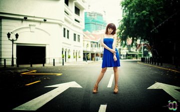 девушка, поза, взгляд, улица, лицо, азиатка, pinkiee hwang, синие платье