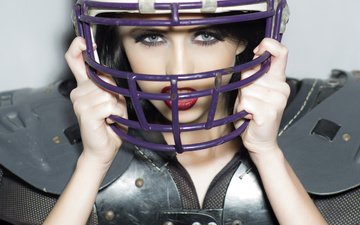 девушка, шлем, лицо, спорт, американский футбол, защитный механизм, сексуальный взгляд