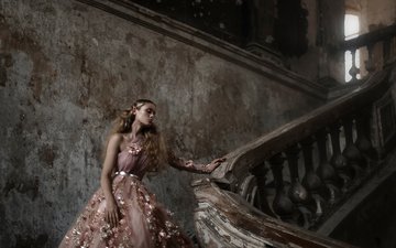 лестница, девушка, платье, модель, перила, лицо, длинные волосы, tatiana mercalova, бажена