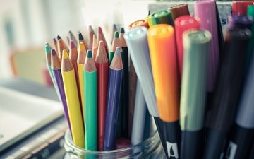 разноцветные, цвет, карандаши, цветные карандаши, фломастеры, маркеры