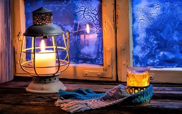 свет, ночь, зима, мороз, фонарь, окно, чашка