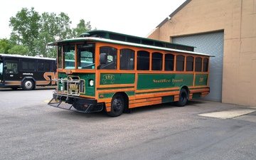 bus-trolley