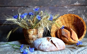 пшеница, хлеб, колоски, васильки, выпечка, натюрморт