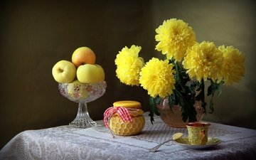 цветы, фрукты, яблоки, букет, чашка, ваза, чай, желтые, мед, хризантемы, натюрморт, баночка