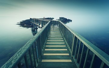 море, туман, мост