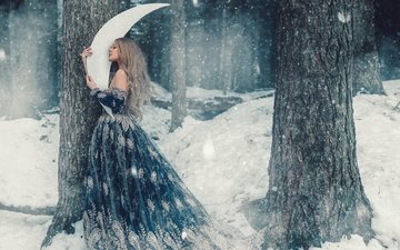 деревья, снег, лес, зима, девушка, платье, фея, волосы, месяц, снегопад, мило, сказочно