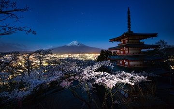 ночь, огни, пейзаж, звезды, пагода, япония, весна, здание, сакура, вулкан, цветущая, фудзияма, chureito pagoda, фудзиёсида