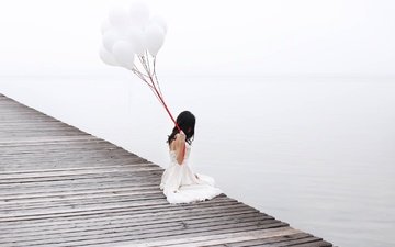 шары, девушка, брюнетка, мост, воздушные шары
