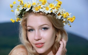 девушка, блондинка, модель, ромашки, полевые цветы, венок, марианна меркулова, genevieve gandi