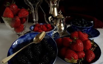 малина, ягода, клубника, ягоды, черника, ежевика