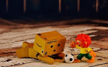 футбол, игра, игрушки, человечек, мяч, данбо, картонный робот